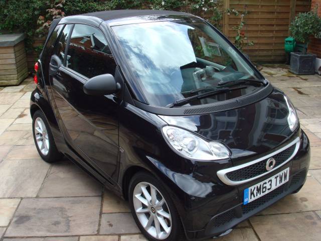 2013 Smart Fortwo Cabrio 1.0 Passion mhd 2dr Softouch Auto [2010]