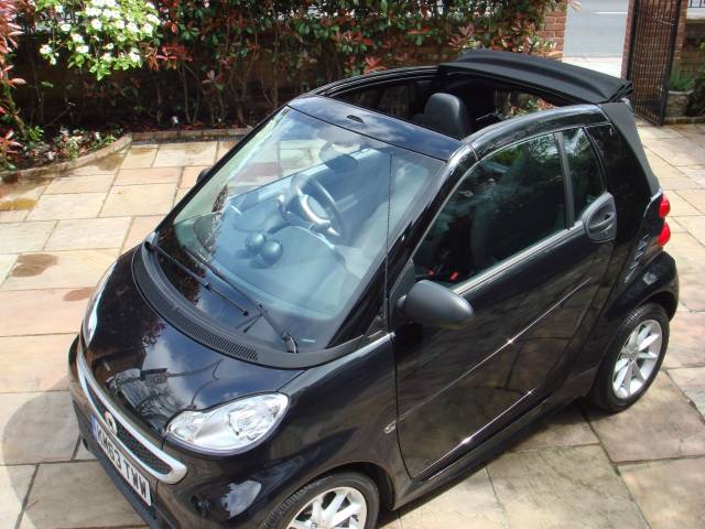 2013 Smart Fortwo Cabrio 1.0 Passion mhd 2dr Softouch Auto [2010]