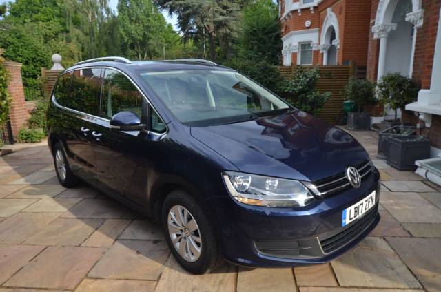 Volkswagen Sharan 2.0 TDI CR BlueMotion Tech 150 SE Nav 5dr DSG MPV Diesel Blue