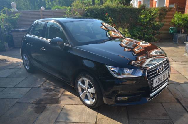 Audi A1 1.4 TFSI Sport 5dr S Tronic Hatchback Petrol Black