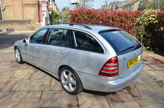 2006 Mercedes-Benz C Class 2.5 C230 Avantgarde SE 5dr Auto