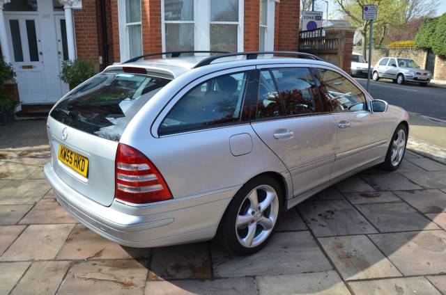 2006 Mercedes-Benz C Class 2.5 C230 Avantgarde SE 5dr Auto