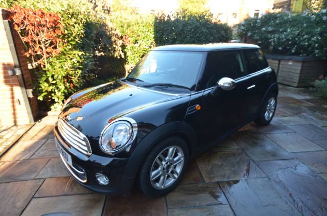 2011 Mini Hatchback 1.6 Cooper [122] 3dr