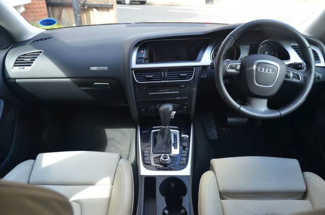 2010 Audi A5 2.0 TDI 143 SE 5dr Multitronic