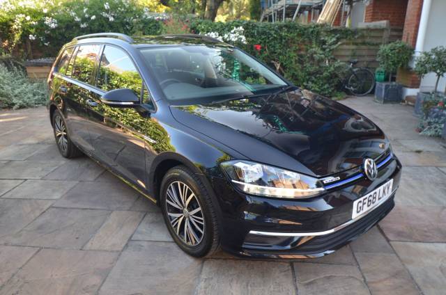 Volkswagen Golf 1.5 TSI EVO SE 5dr DSG [Nav] Estate Petrol Black